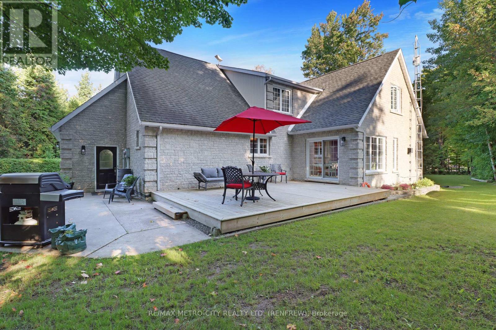 2069 Highway 132 Highway, Admaston/bromley, Ontario  K7V 3Z7 - Photo 46 - X12998642