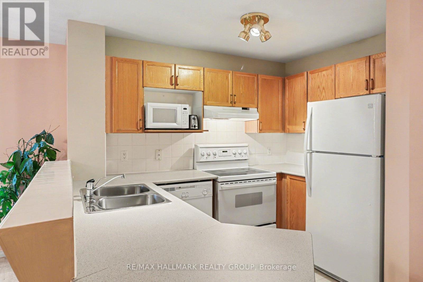 4460 Harper Avenue, Ottawa, Ontario  K1J 1E1 - Photo 17 - X12998562