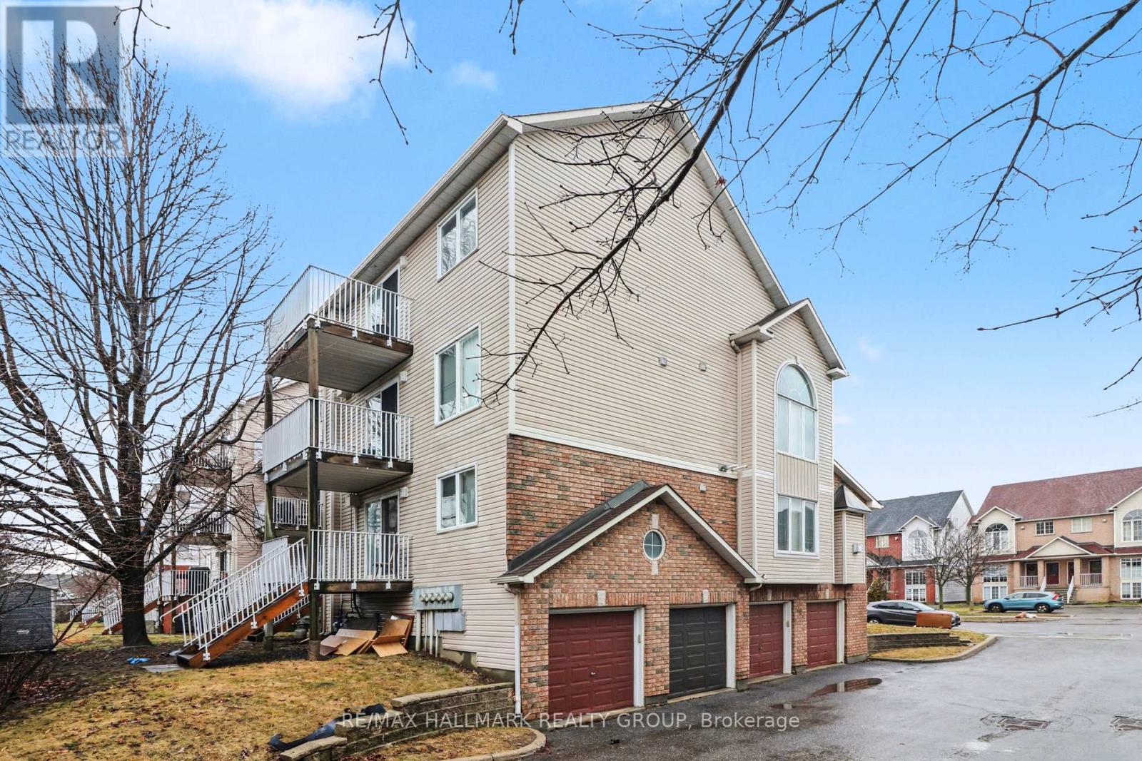 4460 Harper Avenue, Ottawa, Ontario  K1J 1E1 - Photo 3 - X12998562