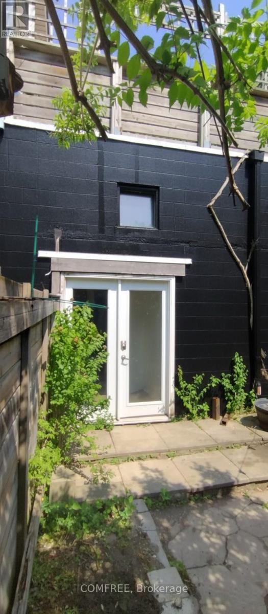 301 Derby Road, Fort Erie, Ontario L0S 1B0 - Photo 36 - X12998574