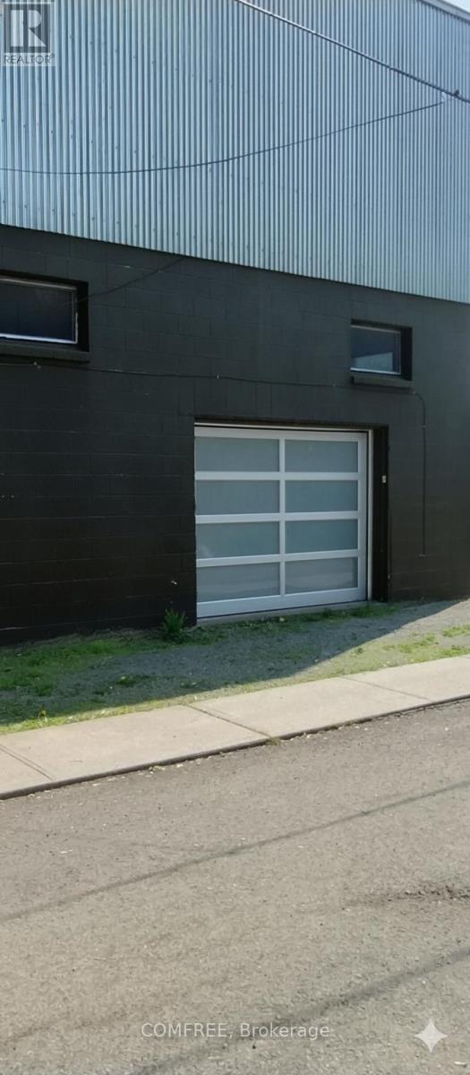 301 Derby Road, Fort Erie, Ontario L0S 1B0 - Photo 37 - X12998574