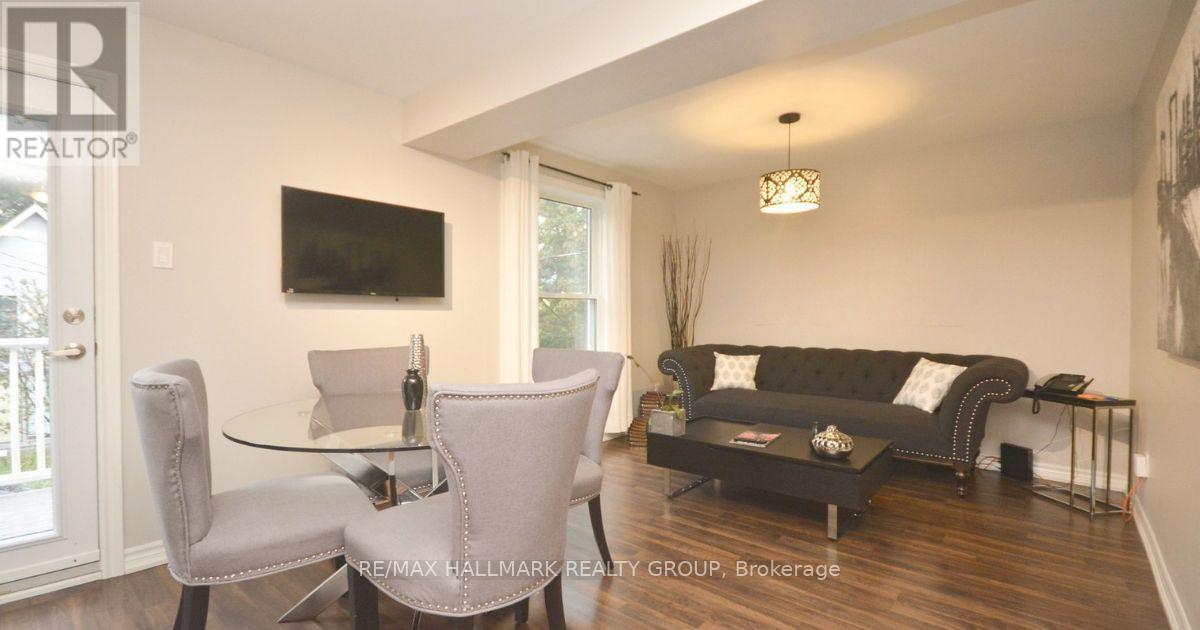 212 Flora Street, Ottawa, Ontario K1R 5R7 - Photo 25 - X12998674