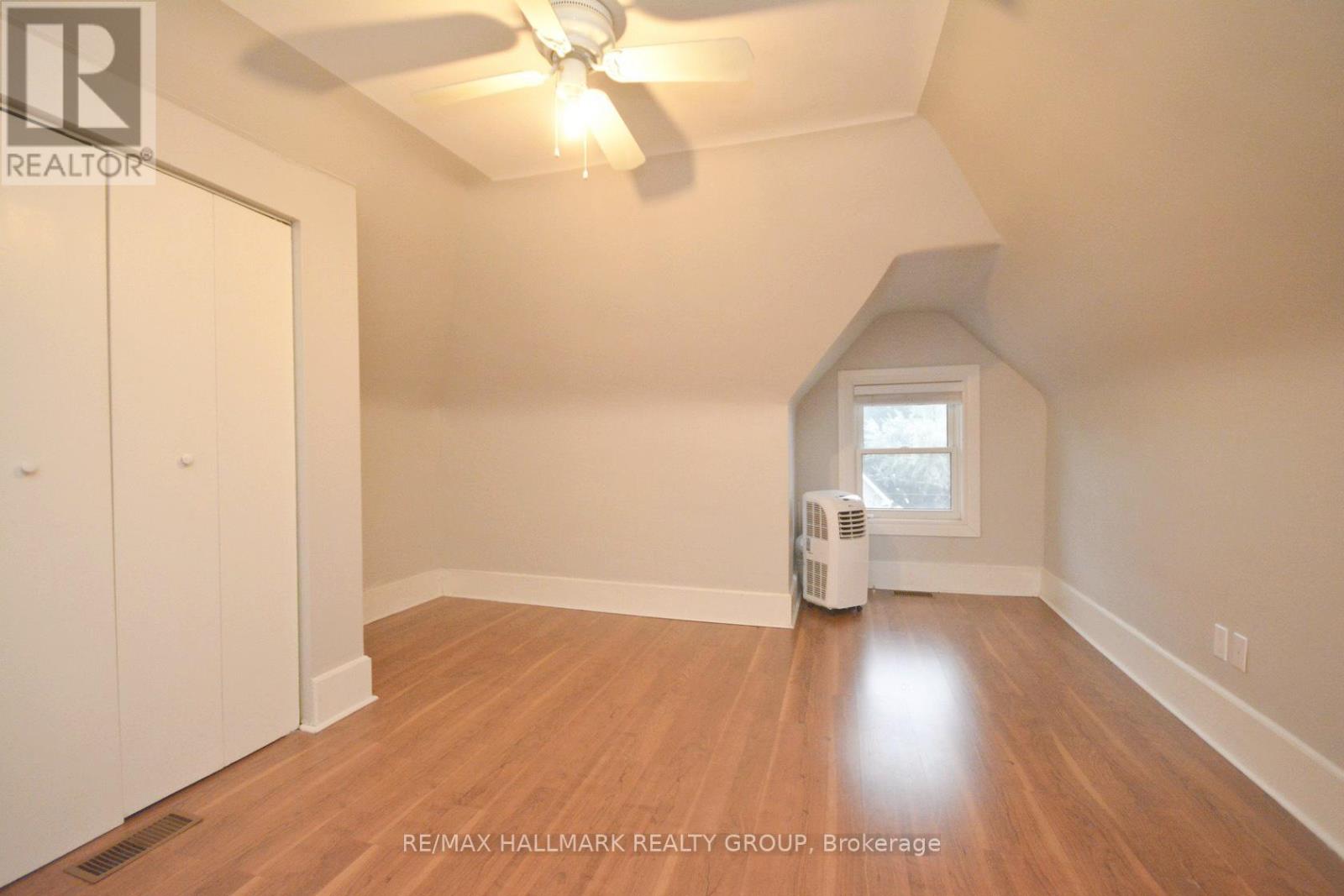 212 Flora Street, Ottawa, Ontario K1R 5R7 - Photo 29 - X12998674