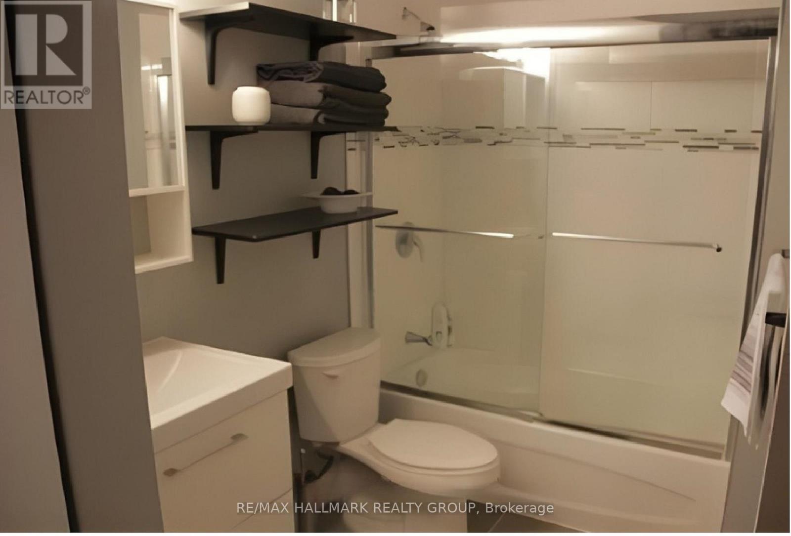 212 Flora Street, Ottawa, Ontario K1R 5R7 - Photo 36 - X12998674