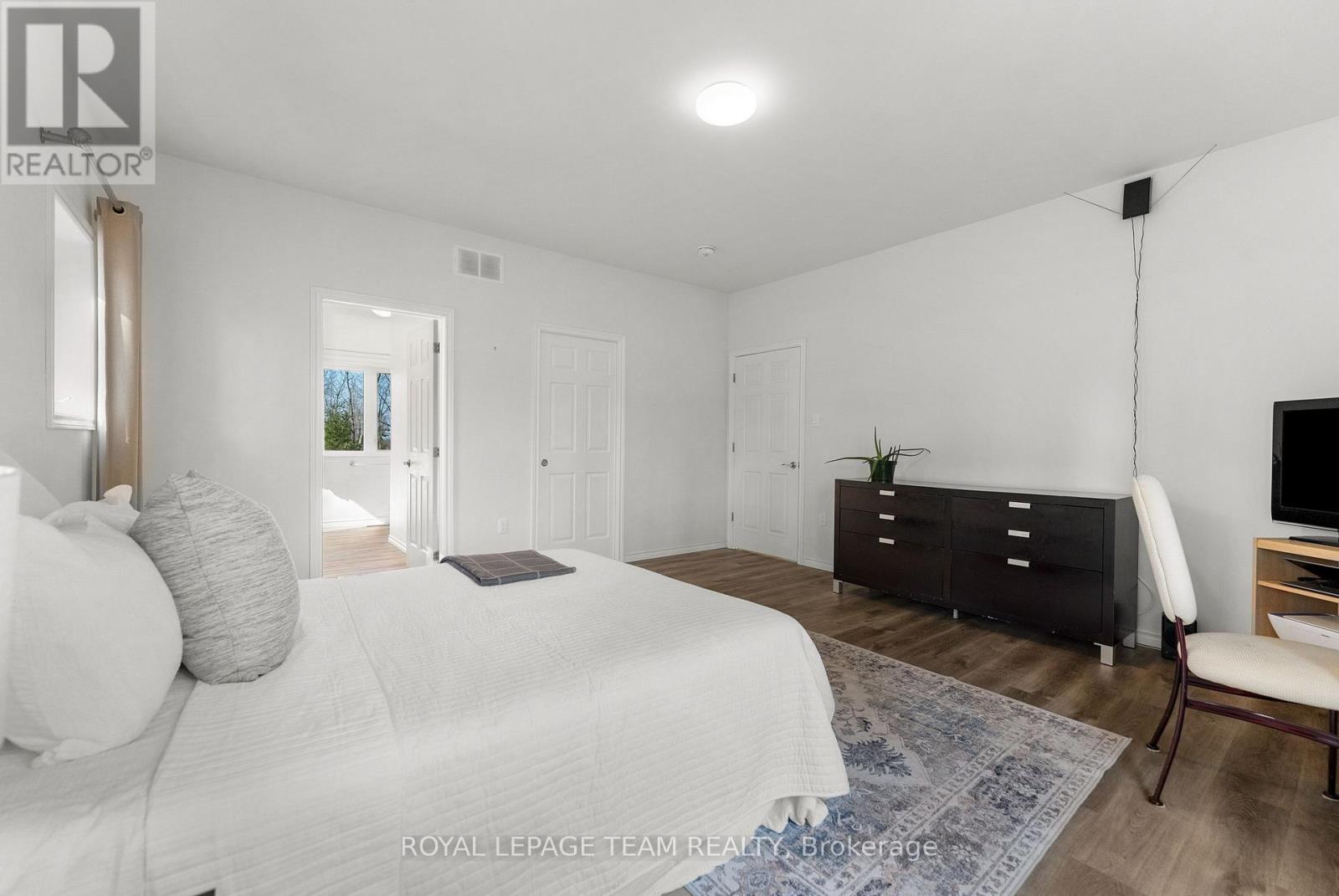 803 Barrett Chute Road, Greater Madawaska, Ontario K0J 1H0 - Photo 21 - X12998678