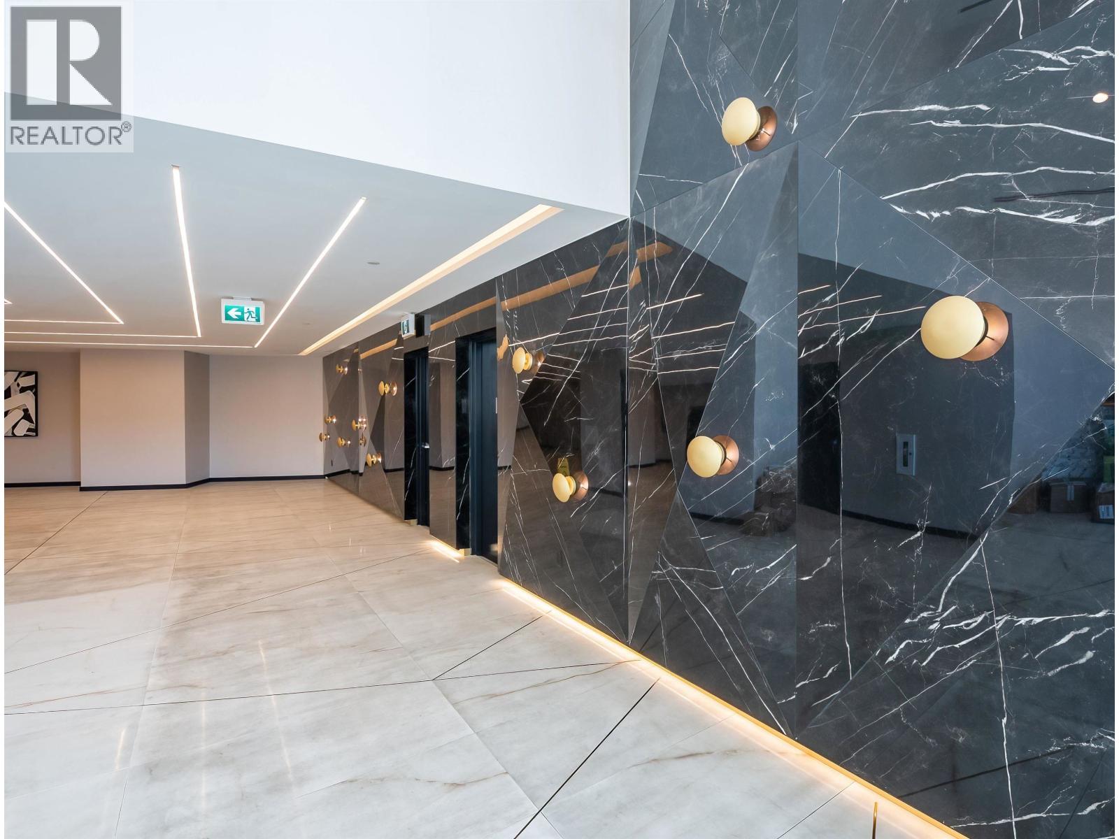 1601 5333 Goring Street, Burnaby, British Columbia  V5B 0B6 - Photo 3 - R3093301