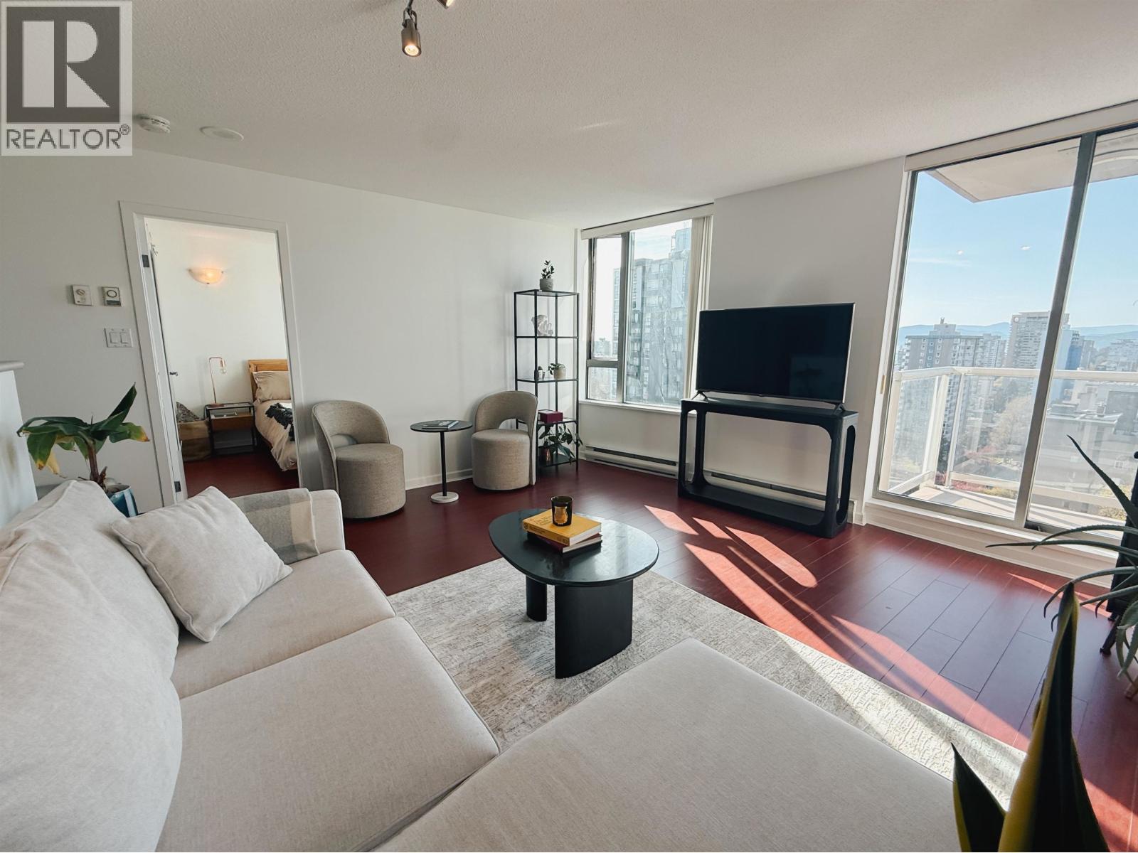 1207 1277 Nelson Street, Vancouver, British Columbia  V6E 4M8 - Photo 2 - R3109231