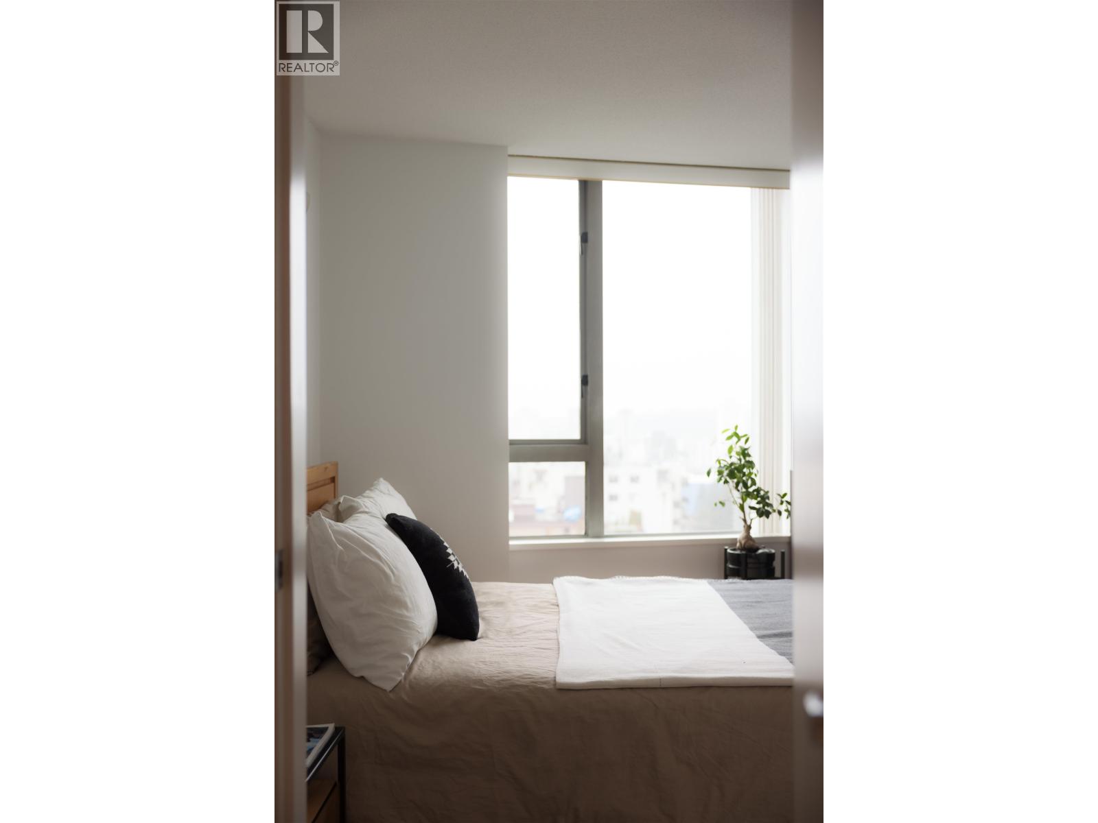 1207 1277 Nelson Street, Vancouver, British Columbia  V6E 4M8 - Photo 21 - R3109231