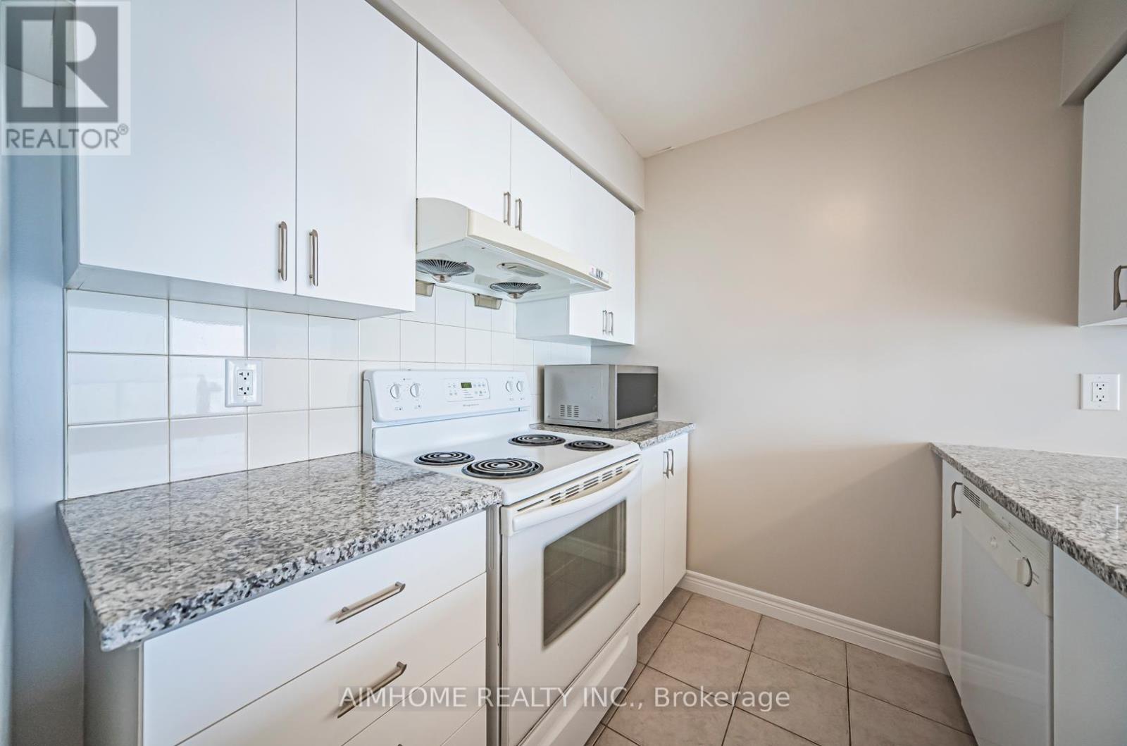 2507 - 60 Town Centre Court, Toronto, Ontario  M1P 0B1 - Photo 11 - E12998576