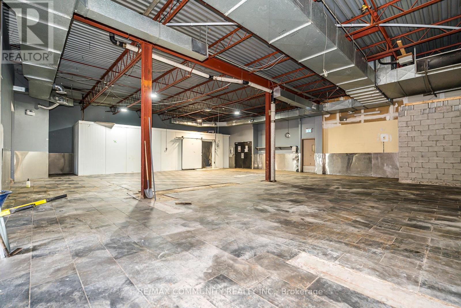 60 Athol Street E, Oshawa, Ontario  L1H 8B7 - Photo 11 - E12998636