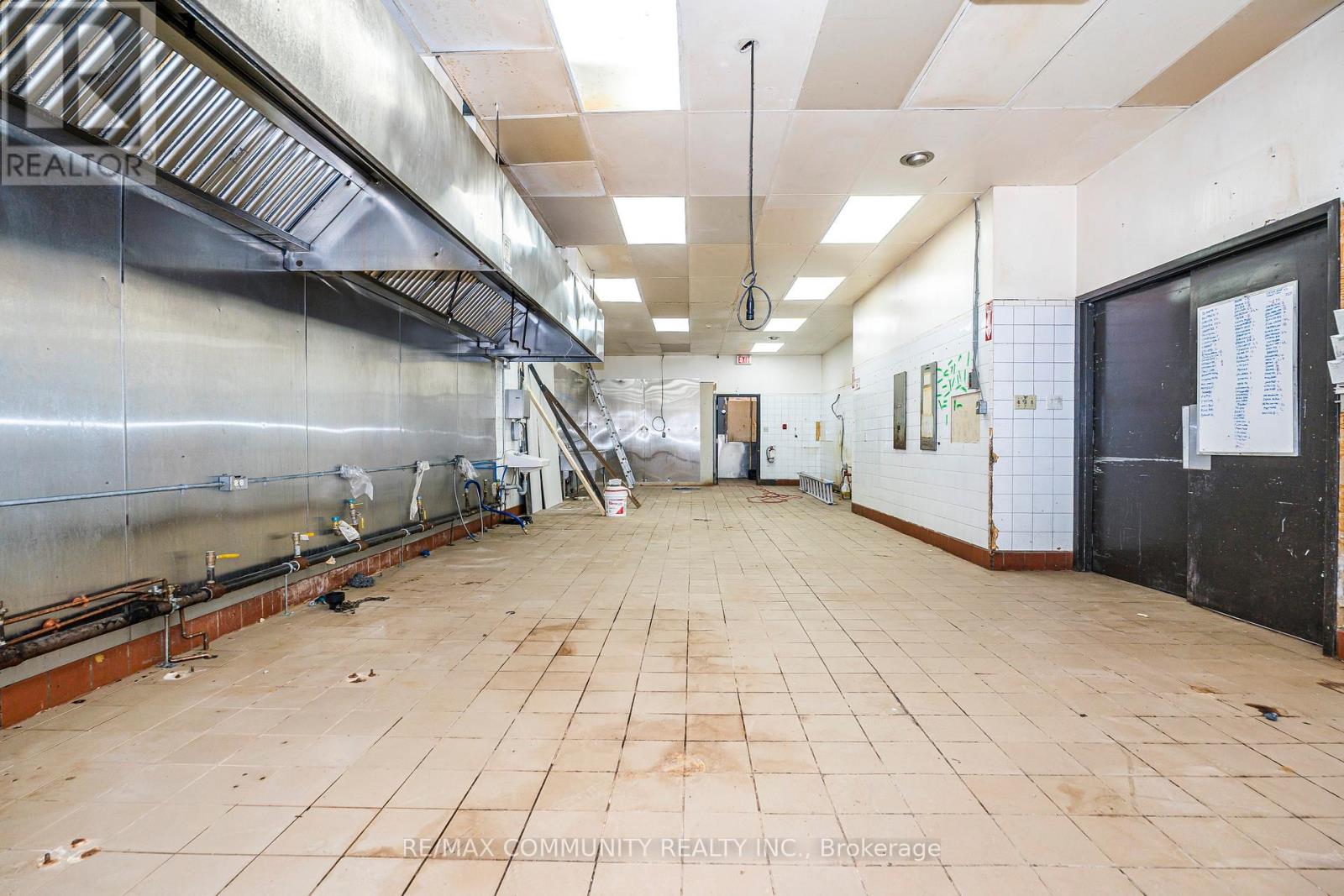 60 Athol Street E, Oshawa, Ontario  L1H 8B7 - Photo 16 - E12998664