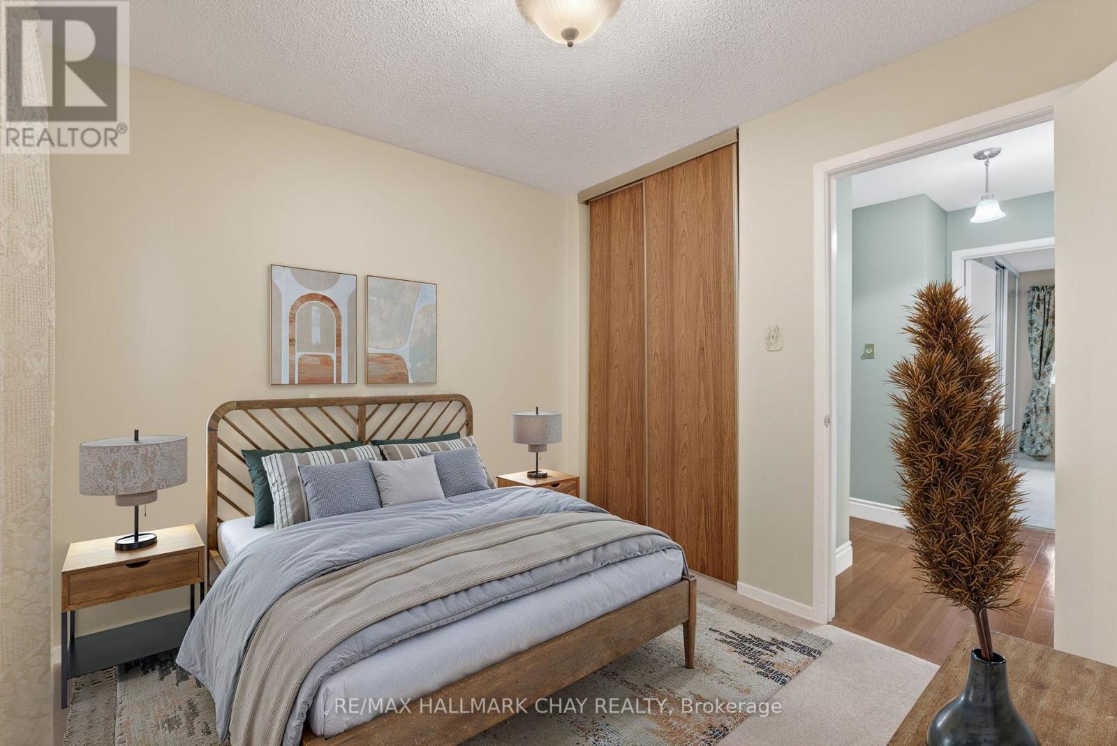 363 London Road, Newmarket, Ontario  L3Y 6G3 - Photo 23 - N12998554