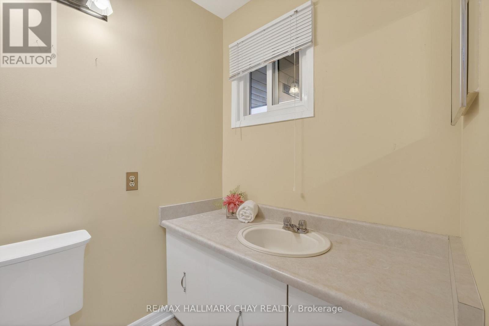 363 London Road, Newmarket, Ontario  L3Y 6G3 - Photo 25 - N12998554