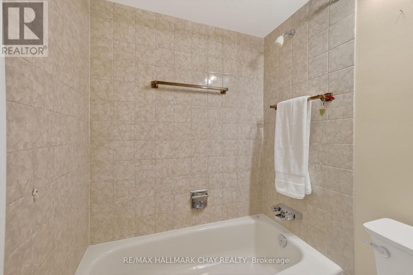 363 London Road, Newmarket, Ontario  L3Y 6G3 - Photo 26 - N12998554