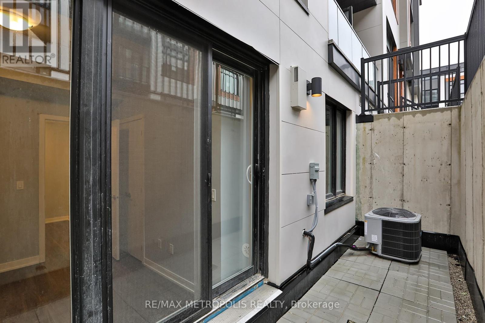 906 - 2 Steckley House Lane, Richmond Hill, Ontario  L4S 1M4 - Photo 23 - N12998614