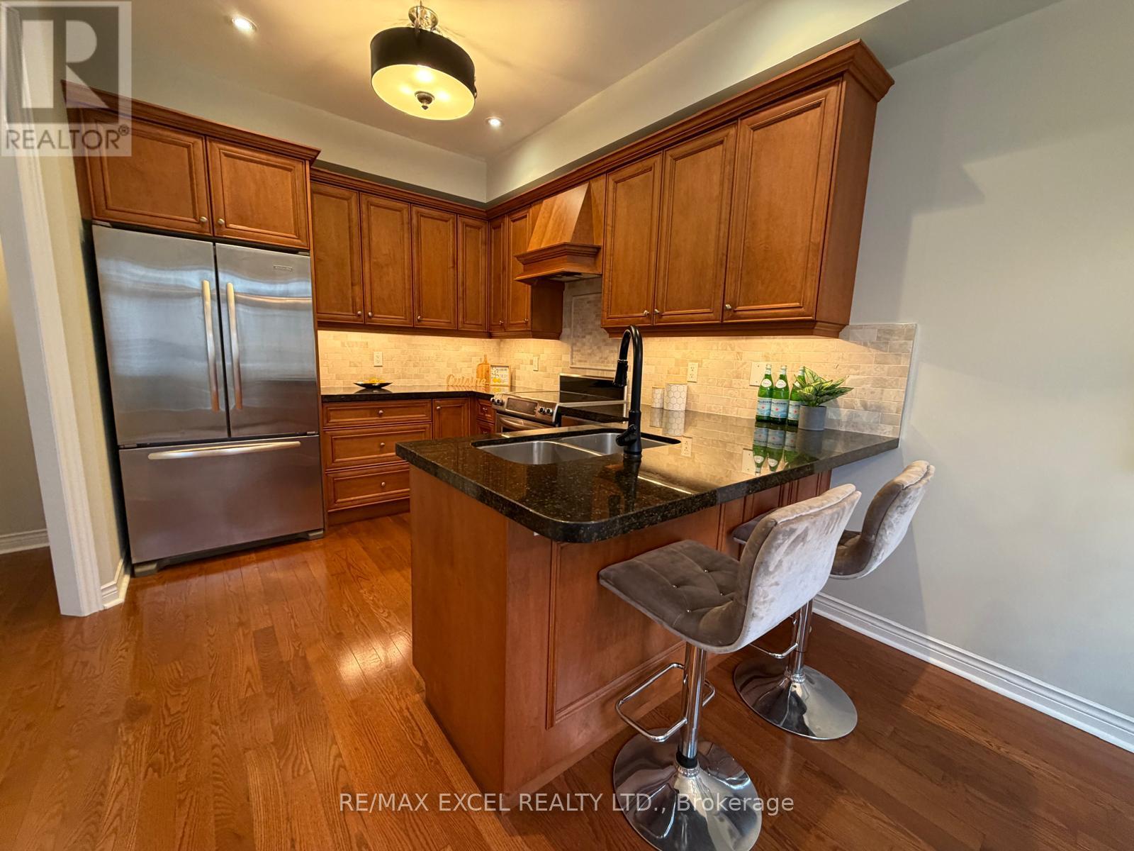 3 - 450 Worthington Avenue, Richmond Hill, Ontario  L4E 0E5 - Photo 5 - N12998630