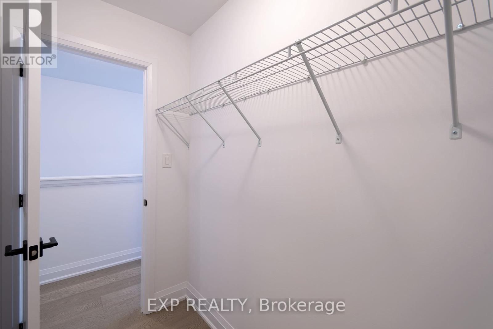 20 Ranch Terrace, Barrie, Ontario  L9J 0C2 - Photo 30 - S12998552