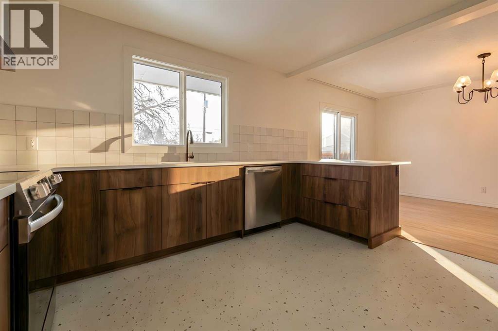 1020 Fern Crescent S, Lethbridge, Alberta  T1K 2W3 - Photo 17 - A2282450