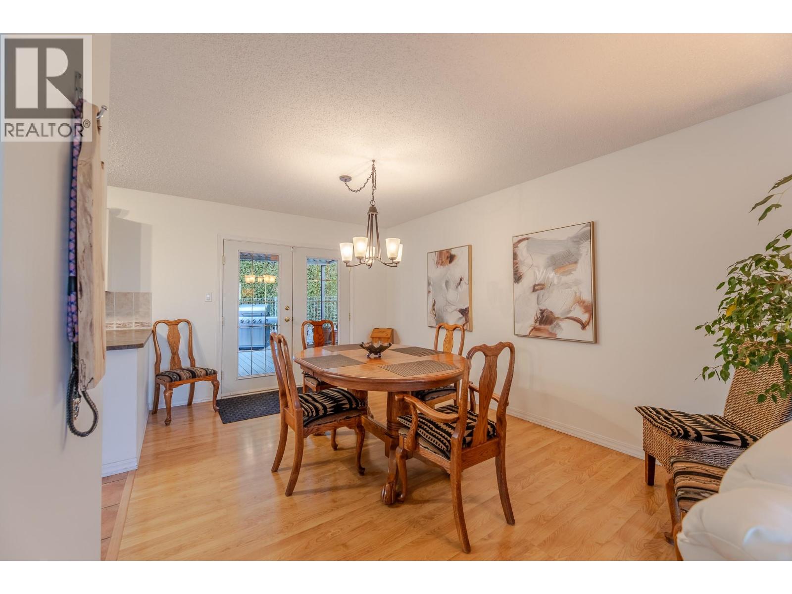 12612 Reynolds Avenue, Summerland, British Columbia  V0H 1Z8 - Photo 8 - 10378889