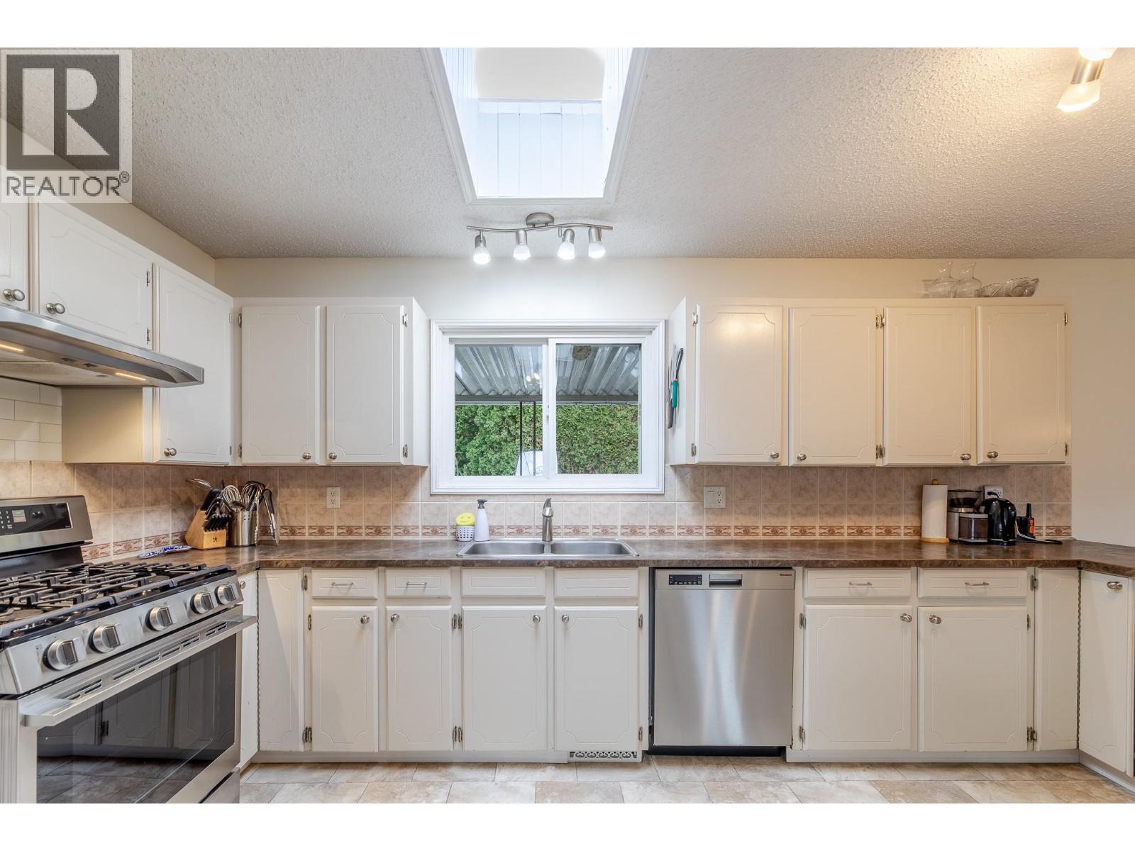 12612 Reynolds Avenue, Summerland, British Columbia  V0H 1Z8 - Photo 13 - 10378889