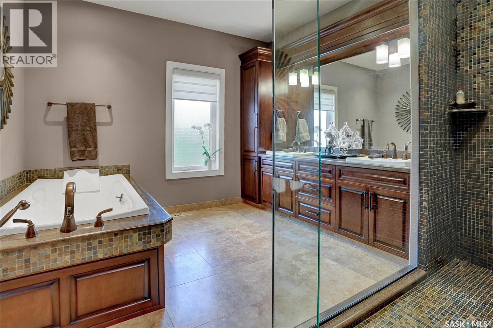 1&2 1590 4th Avenue Nw, Moose Jaw, Saskatchewan  S6J 0A5 - Photo 31 - SK028852