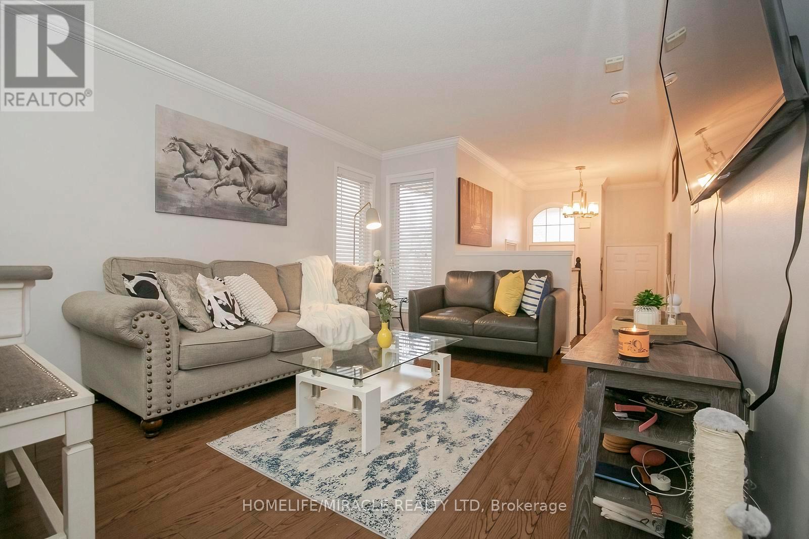 45 Vintage Gate, Brampton, Ontario  L6X 5C3 - Photo 1 - W12998548