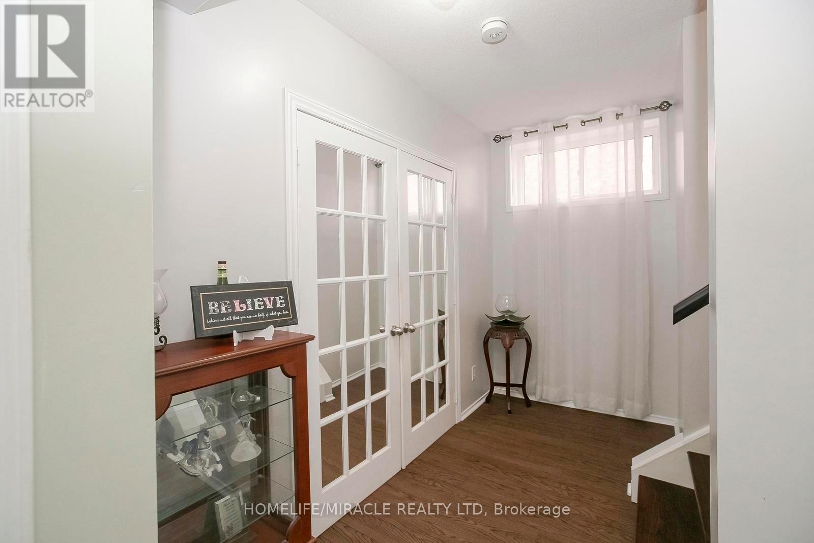 45 Vintage Gate, Brampton, Ontario  L6X 5C3 - Photo 13 - W12998548