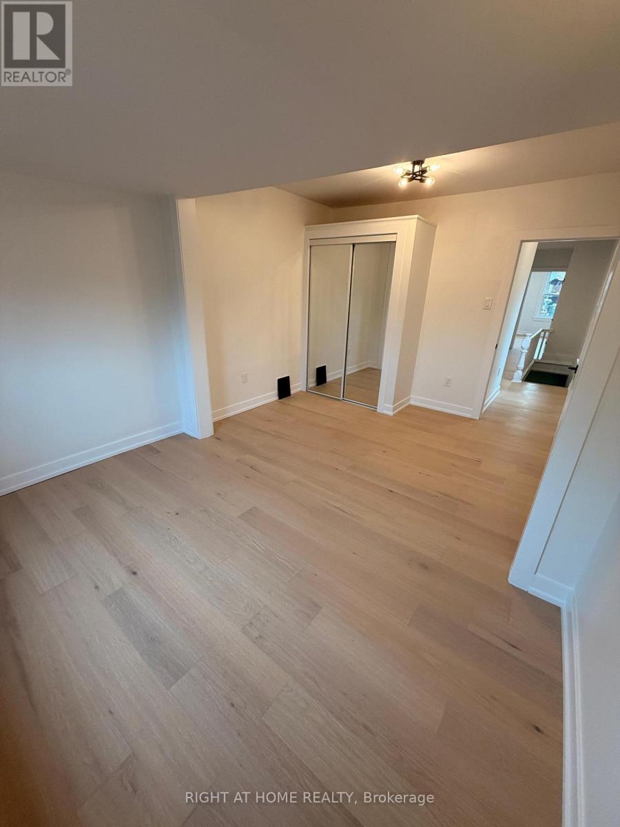 2 - 751 Dupont Street, Toronto, Ontario  M6G 1Z5 - Photo 9 - W12998578