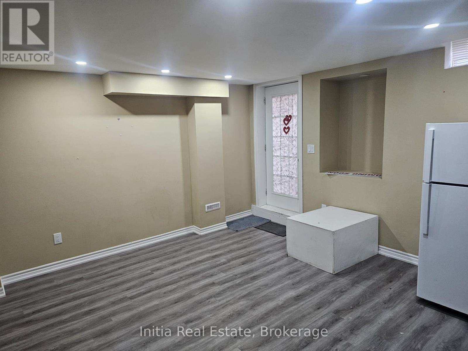 99 Connolly Crescent, Brampton, Ontario  L6R 0G8 - Photo 17 - W12998652