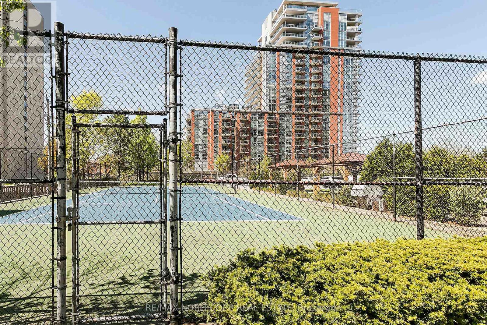 1002 - 1270 Maple Crossing Boulevard, Burlington, Ontario  L7S 2J3 - Photo 16 - W12998660