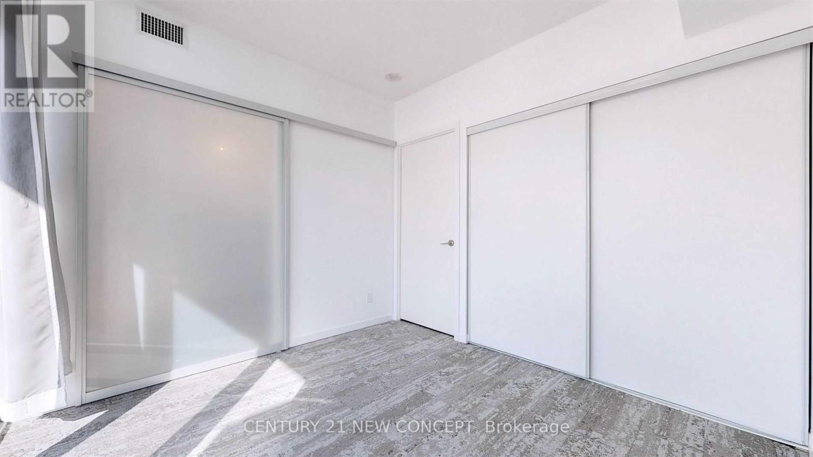 2505 - 105 The Queensway Avenue, Toronto, Ontario  M6S 5B5 - Photo 14 - W12998692