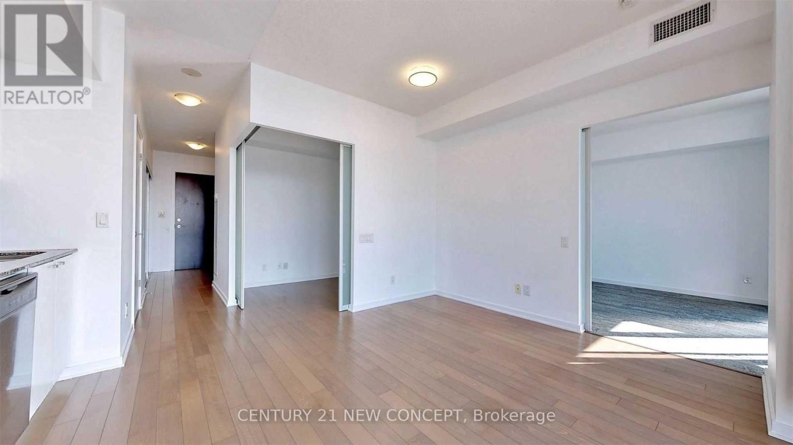 2505 - 105 The Queensway Avenue, Toronto, Ontario  M6S 5B5 - Photo 5 - W12998692