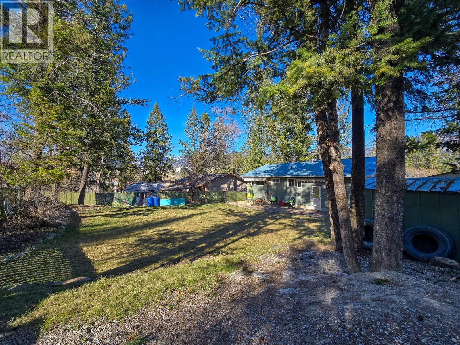 1502 10th Avenue, Invermere, British Columbia  v0a 1k0 - Photo 24 - 10382138
