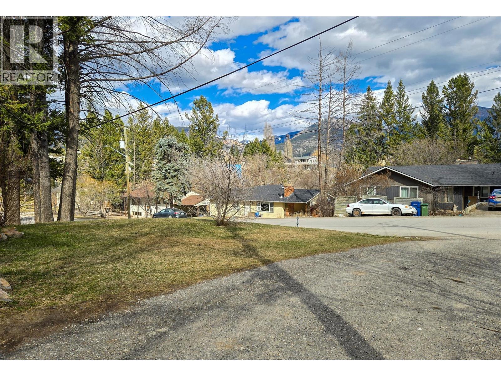 1502 10th Avenue, Invermere, British Columbia  v0a 1k0 - Photo 7 - 10382138