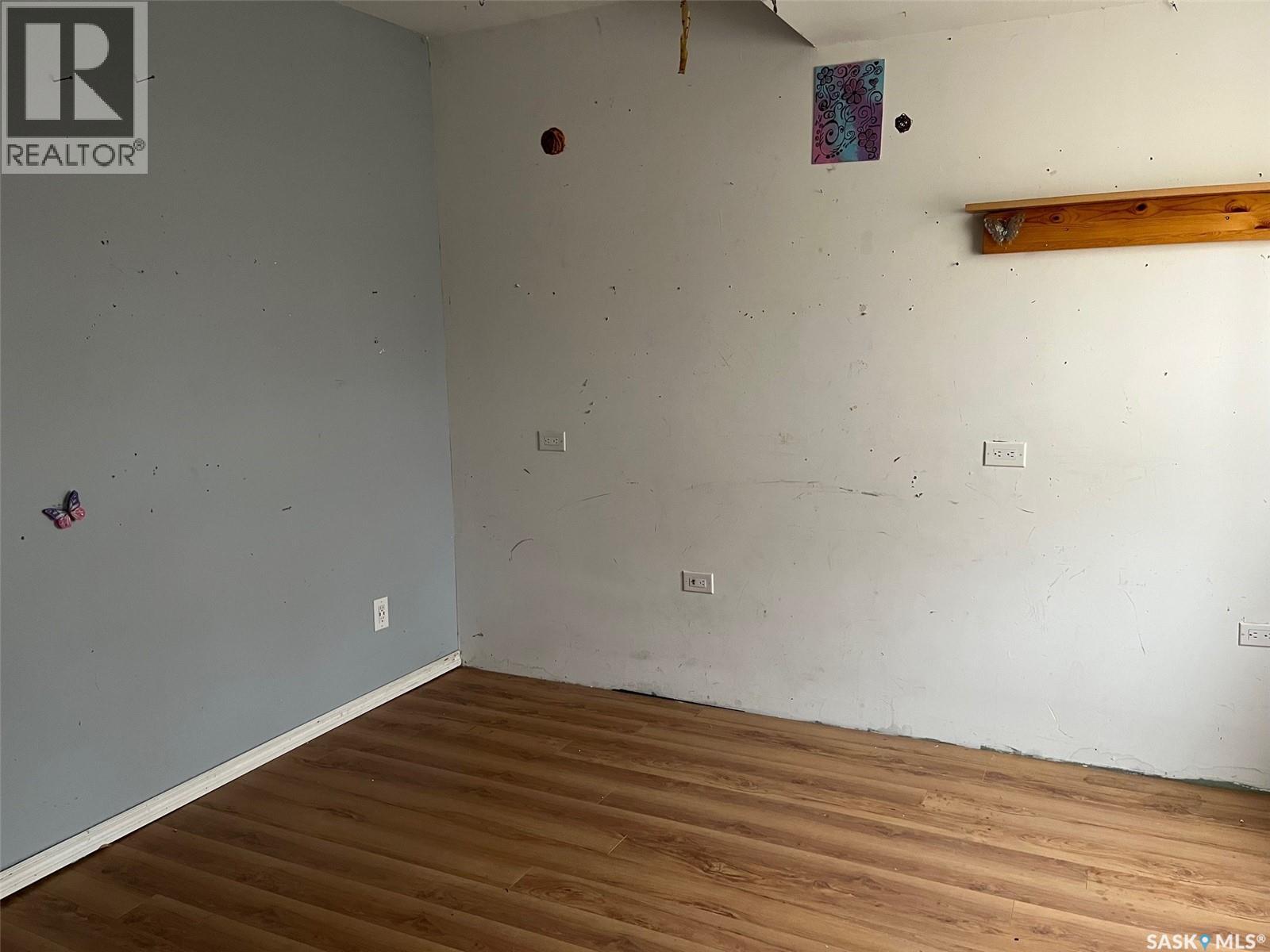 138 1st Avenue E, Montmartre, Saskatchewan  S0G 3M0 - Photo 11 - SK032936