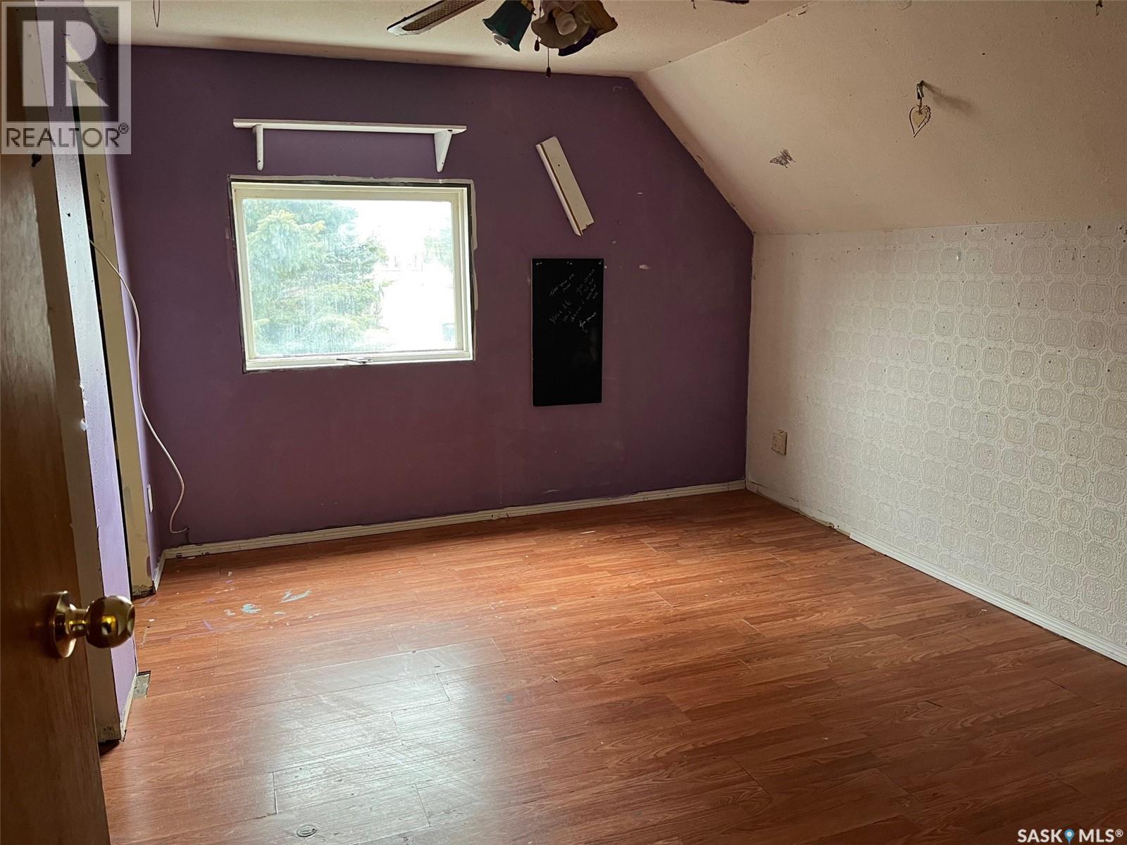 138 1st Avenue E, Montmartre, Saskatchewan  S0G 3M0 - Photo 15 - SK032936