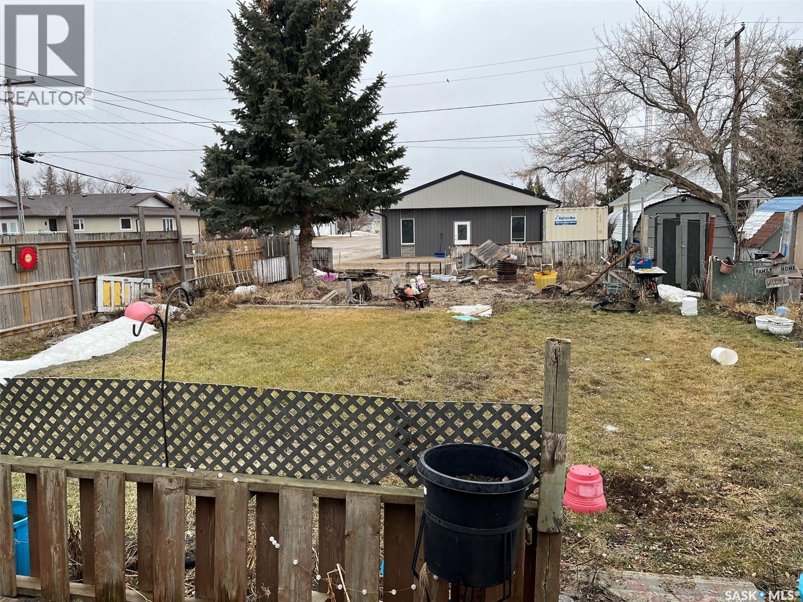 138 1st Avenue E, Montmartre, Saskatchewan  S0G 3M0 - Photo 21 - SK032936