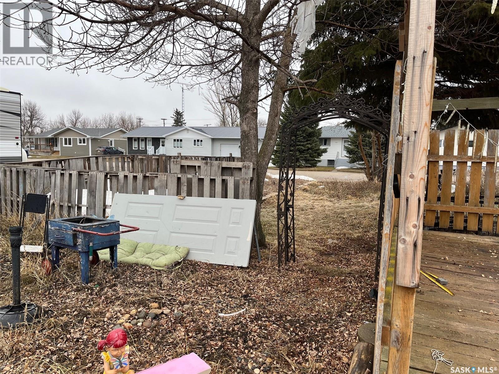 138 1st Avenue E, Montmartre, Saskatchewan  S0G 3M0 - Photo 25 - SK032936