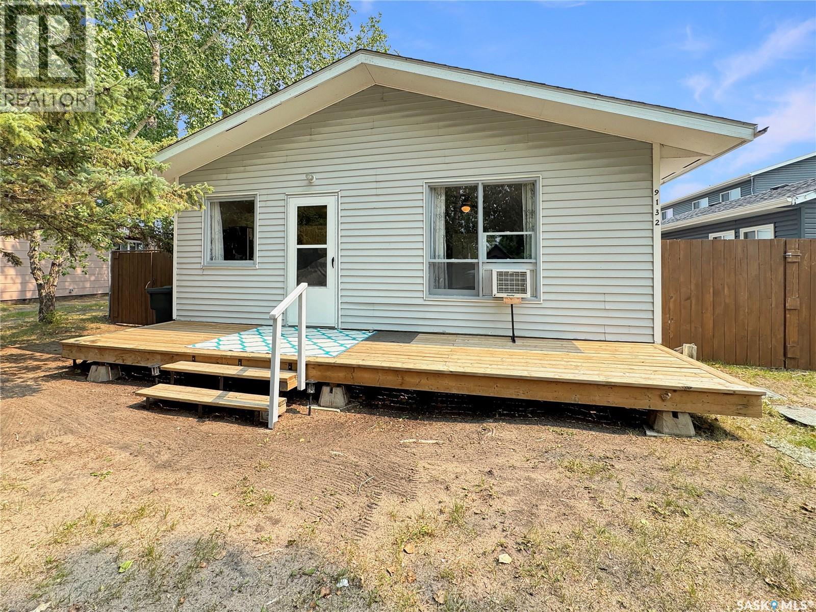 9132 Donald Crescent, Cochin, Saskatchewan  S0M 0L0 - Photo 2 - SK032933