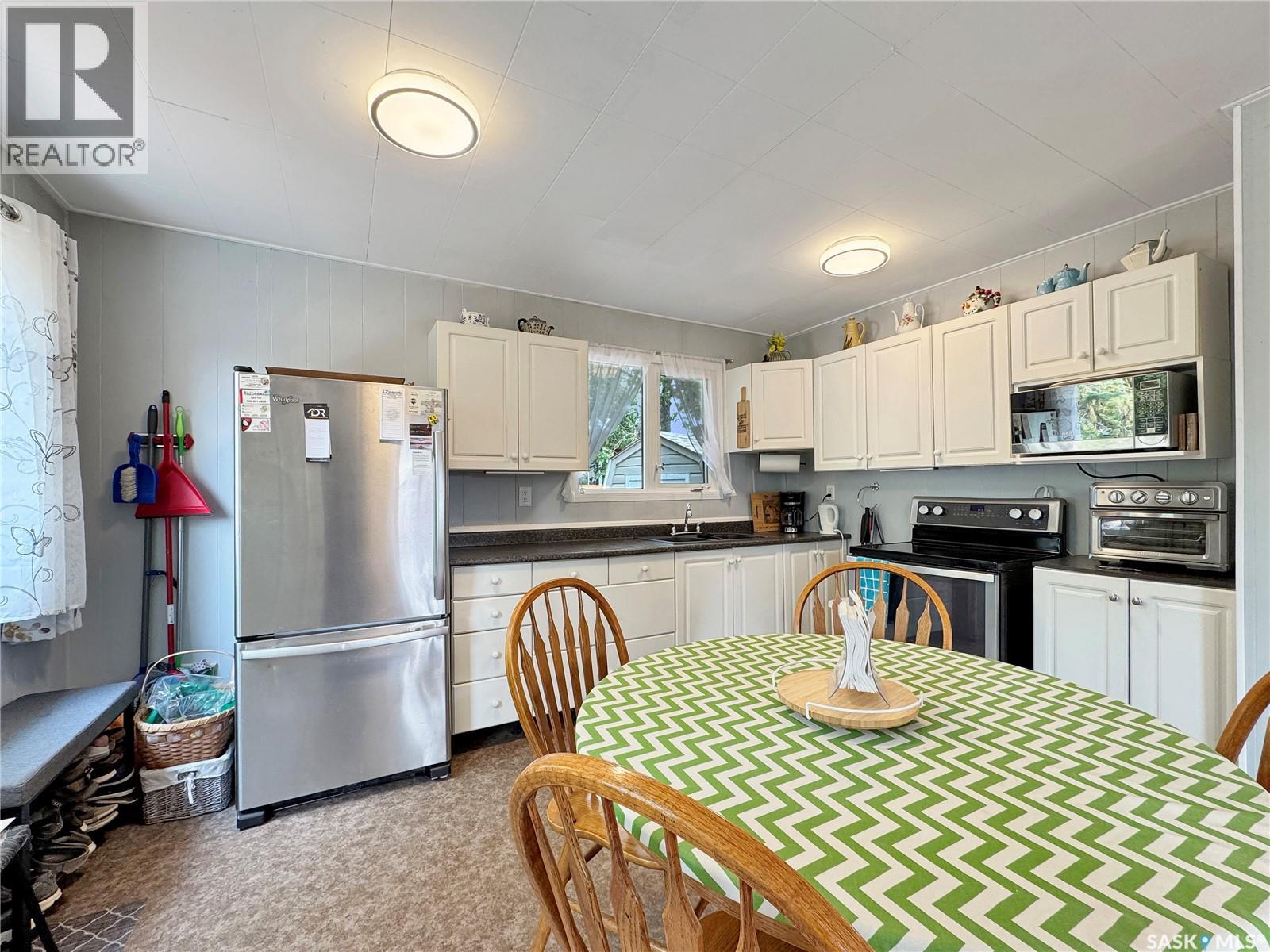 9132 Donald Crescent, Cochin, Saskatchewan  S0M 0L0 - Photo 5 - SK032933