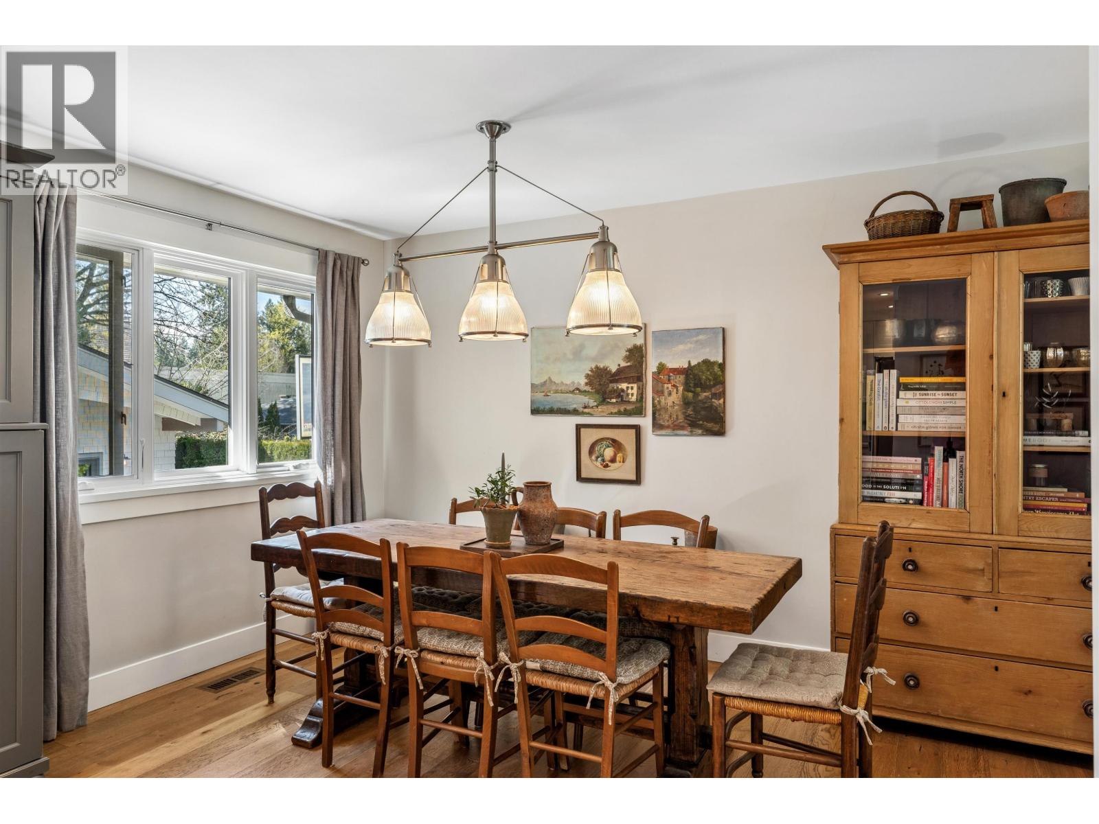 1383 W 23rd Street, North Vancouver, British Columbia  V7P 2H6 - Photo 6 - R3110684