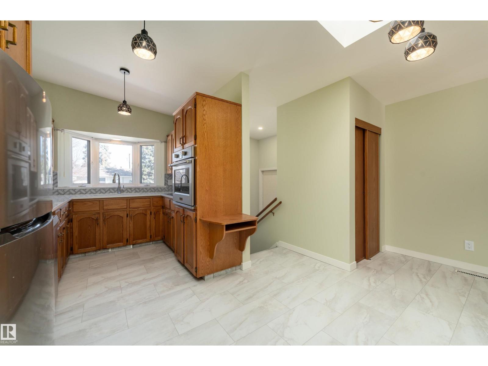 9523 134 Av Nw, Edmonton, Alberta  T5E 1H8 - Photo 10 - E4482240