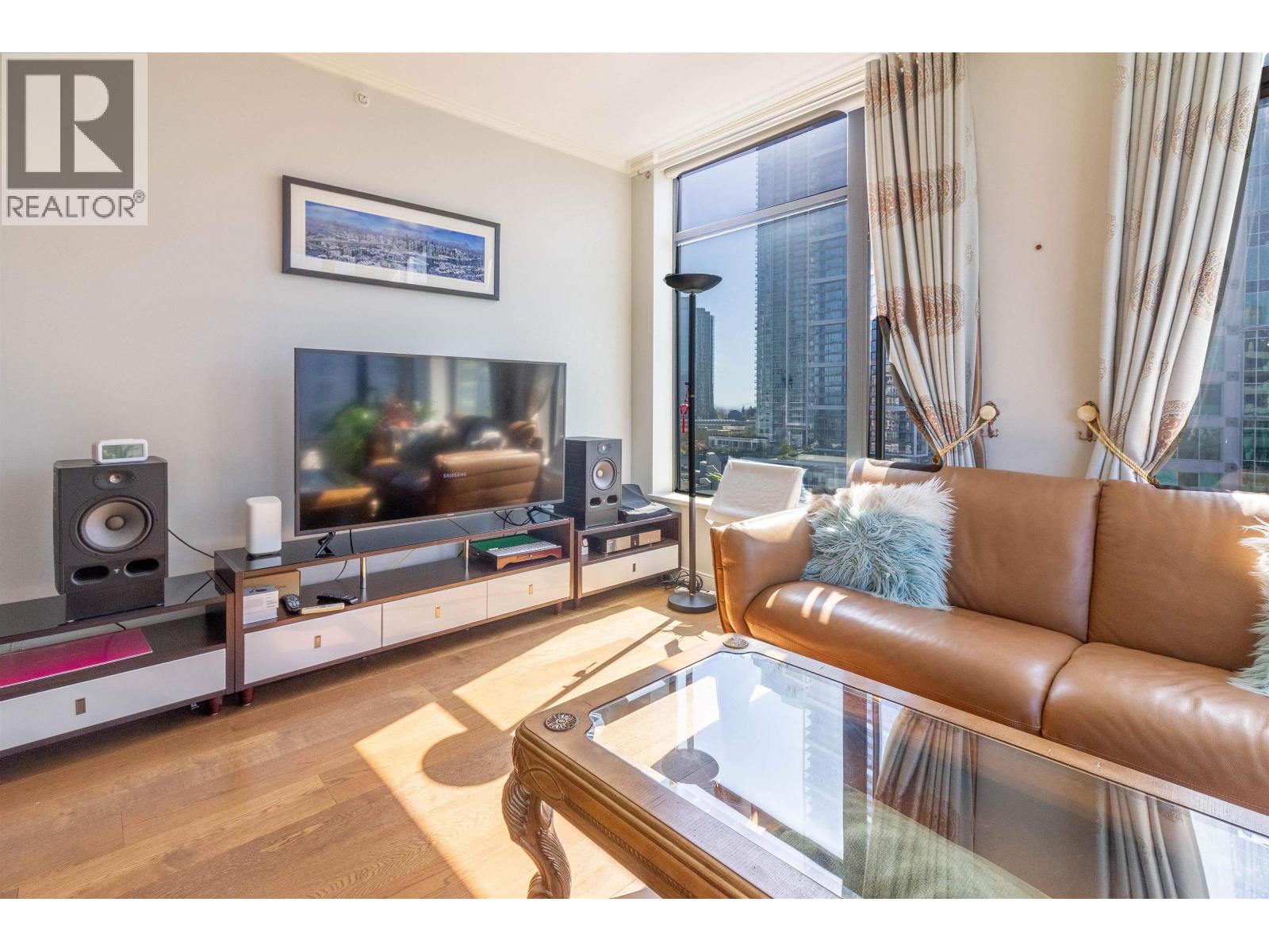 1602 4567 Hazel Street, Burnaby, British Columbia  V5H 4V4 - Photo 5 - R3111213