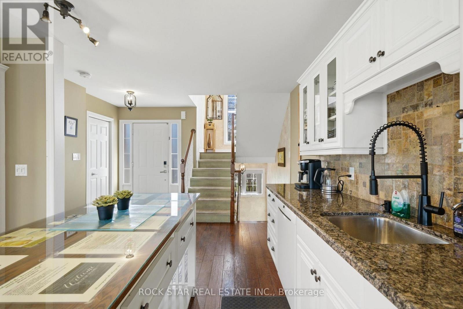 72 Martindale Road, St. Catharines, Ontario  L2S 2Y3 - Photo 6 - X12998560