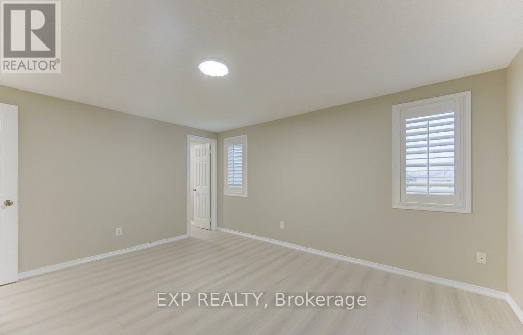 431 Lausanne Crescent, Waterloo, Ontario  N2T 2X6 - Photo 13 - X12998580