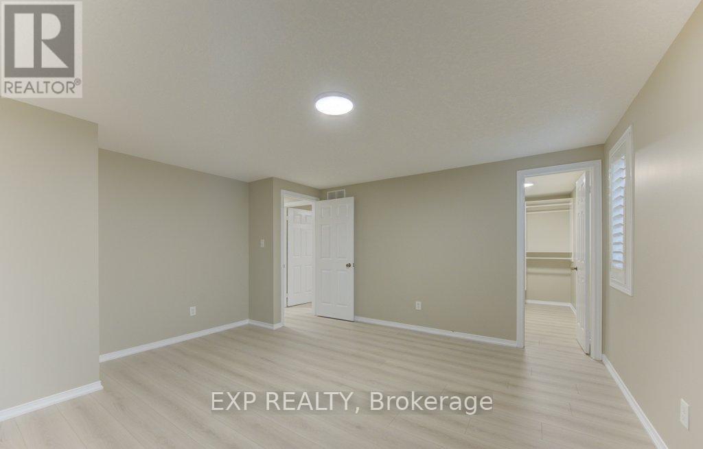 431 Lausanne Crescent, Waterloo, Ontario  N2T 2X6 - Photo 14 - X12998580