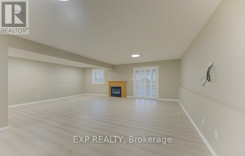 431 Lausanne Crescent, Waterloo, Ontario  N2T 2X6 - Photo 18 - X12998580