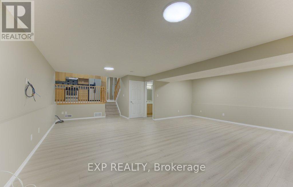 431 Lausanne Crescent, Waterloo, Ontario  N2T 2X6 - Photo 19 - X12998580