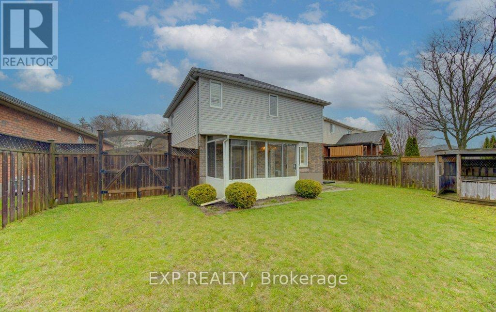 431 Lausanne Crescent, Waterloo, Ontario  N2T 2X6 - Photo 26 - X12998580