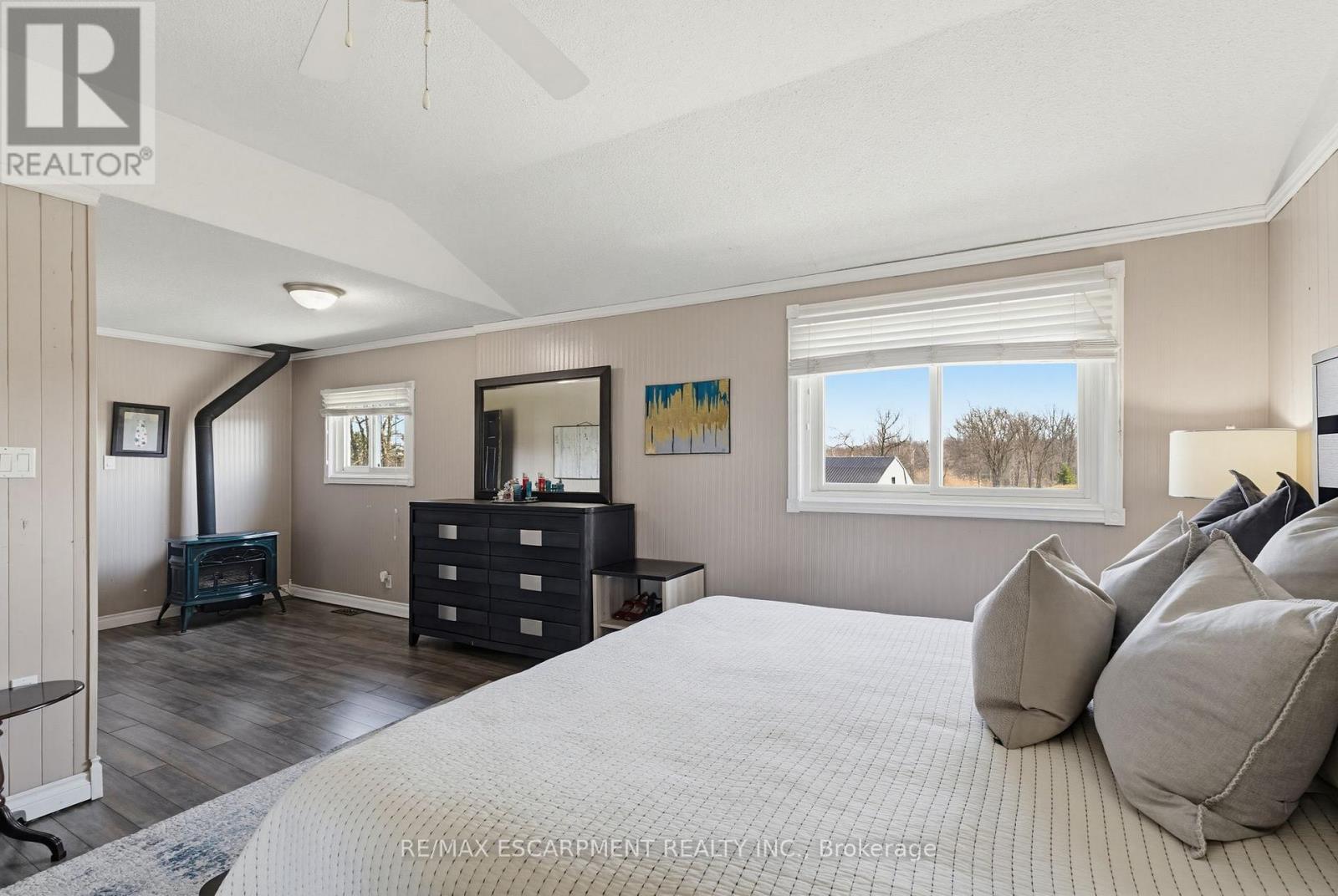 6816 Regional Road 65, West Lincoln, Ontario  L0R 2A0 - Photo 13 - X12998366